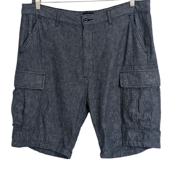 Levi's Linen Cargo Shorts Size 38